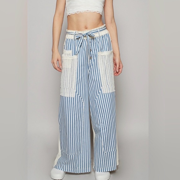 New POL Blue and White Striped Wide Leg Pants - Picture 4 of 13